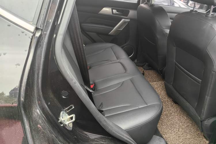 Used Haval H2 2017 Red-Label 1.5T Automatic Two-Wheel Drive Luxury Model
