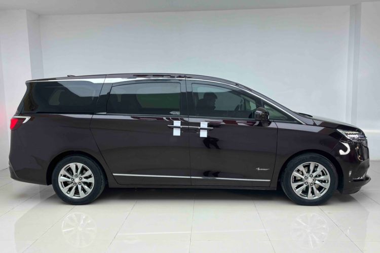 Used Buick GL8 2020 Avenir Avia Six-Seat Deluxe Edition
