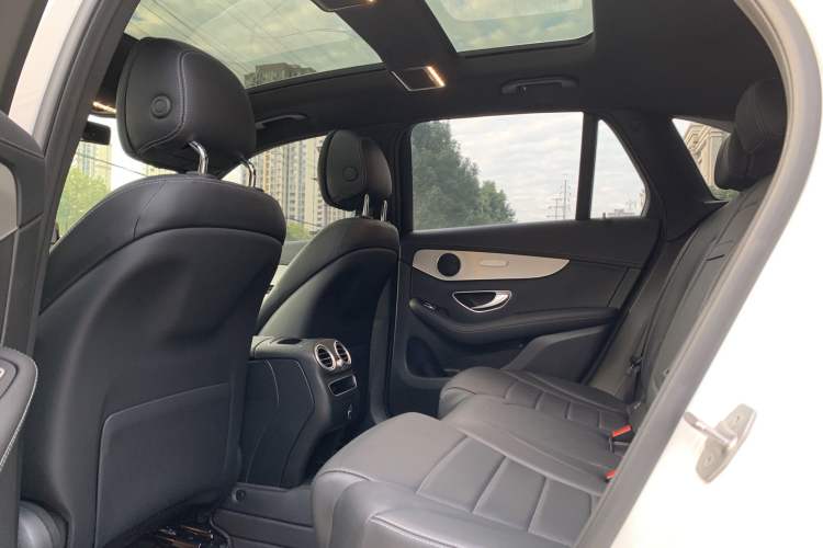 Used Mercedes-Benz GLC 2021 GLC 260 L 4MATIC Dynamic Edition
