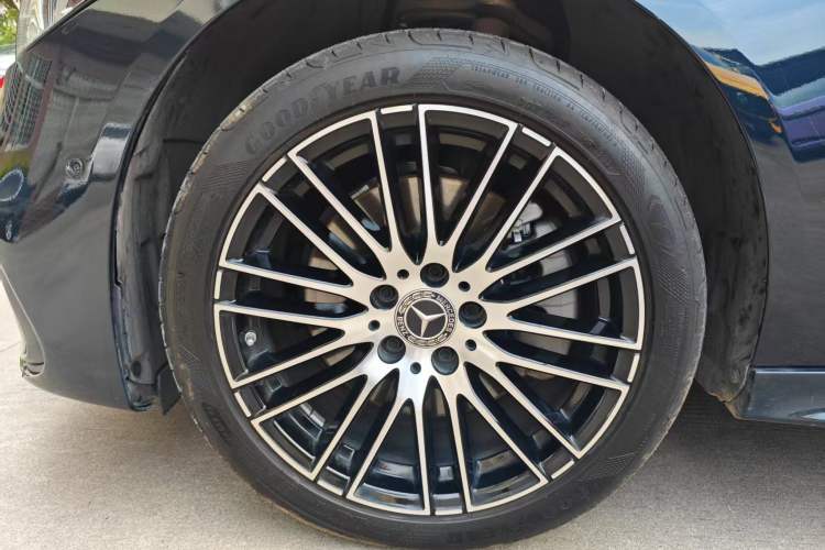 Used Mercedes-Benz C-Class 2022 Restyled C 260 L Sport Edition
