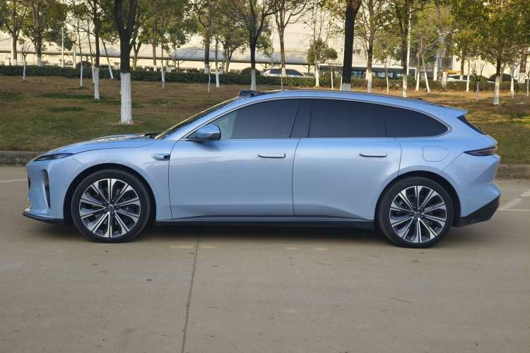 Used Nio ET5T 2024 75kWh Touring
