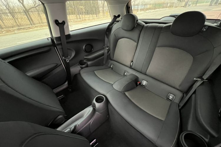 Used  MINI 2021 1.5T ONE