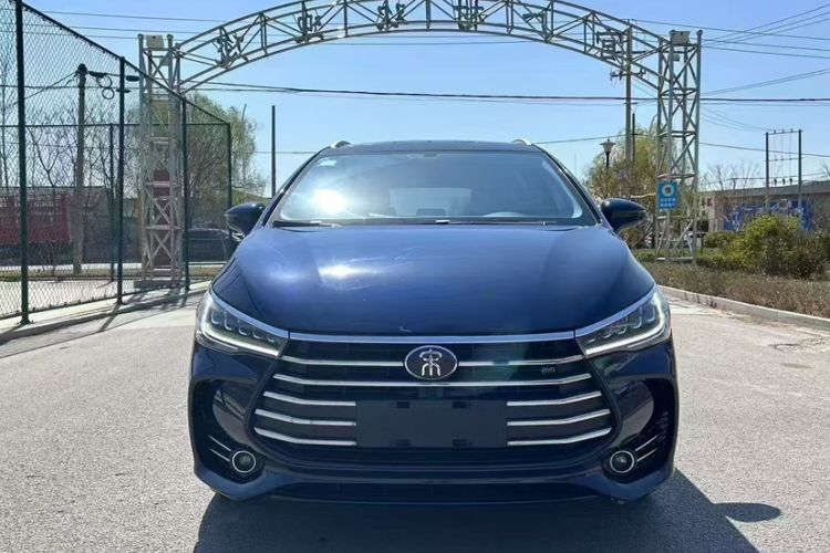 Used BYD Song MAX 2017 1.5T Automatic Smart Connect Elite 7-Seater
