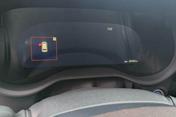 Used Toyota Sienna 2023 2.5L Hybrid Platinum Edition
