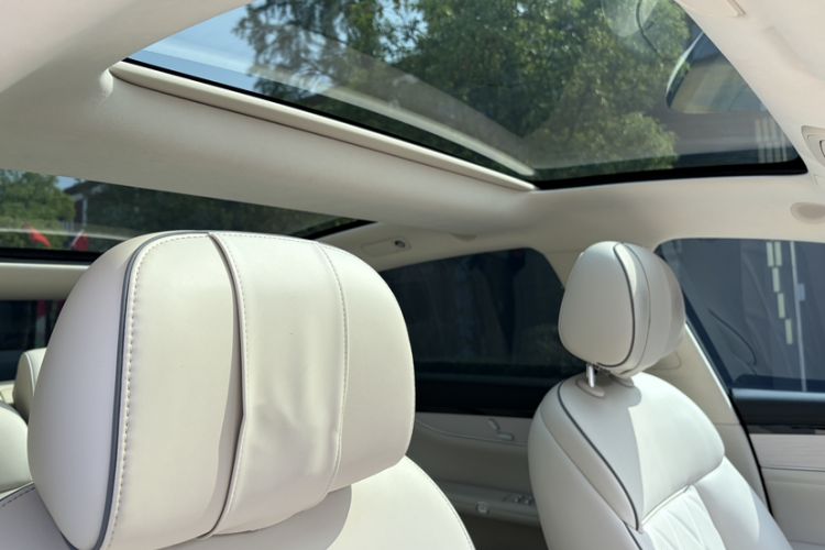 Used Hima Stelato S9 2024 All-Electric Max Rear-Drive Long-Range Version