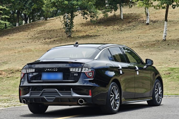 Used Lynk & Co 03 2022 1.5TD DCT JingPlus
