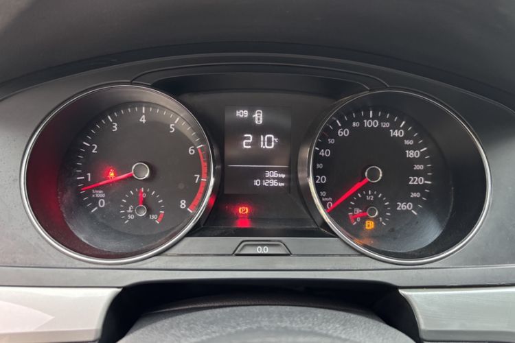 Used Volkswagen Lamando 2015 230TSI Manual Trend Edition
