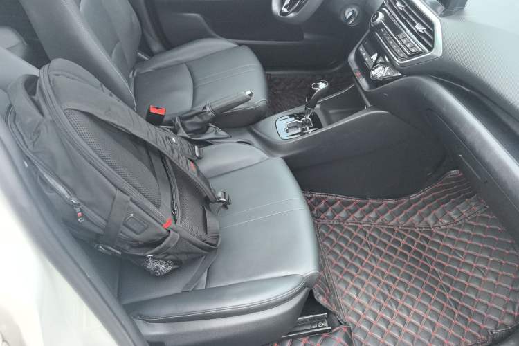 Used Changan Alsvin 2019 1.5L DCT Comfort Model China VI Standard