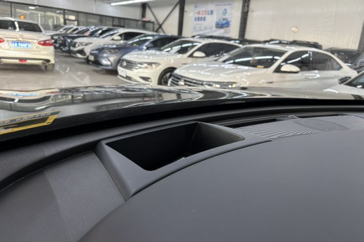 Used Hongqi HS5 2019 2.0T Smart Connect Flagship All-Wheel-Drive Version
