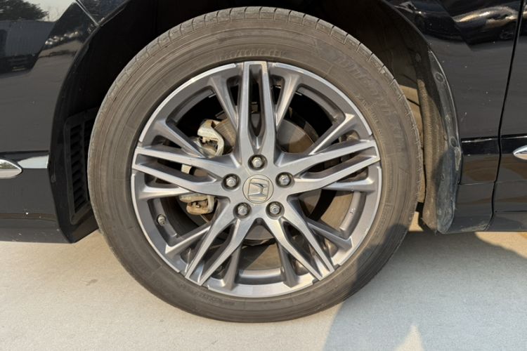 Used Honda Elysion 2019 2.0L Hybrid Luxury Edition
