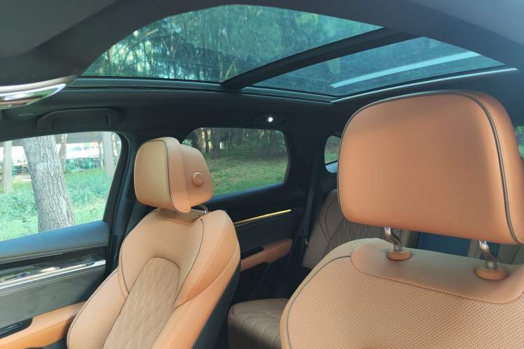 Used BYD Tang New Energy 2023 DM-i Champion Edition 112KM Prestige Model
