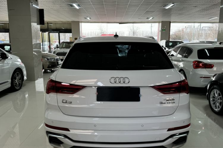 Used Audi Q3 2024 35 TFSI Fashion Dynamic Edition
