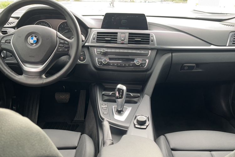 Used BMW 3 Series 2018 320Li Fashion Model
