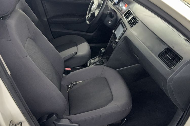 Used Volkswagen Santana 2013 1.6L Automatic Fashion Edition