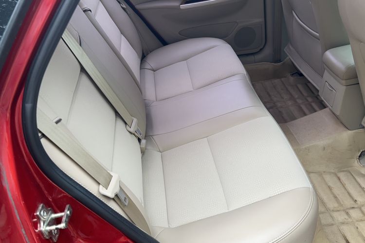 Used Buick Excelle 2015 1.5L Automatic Classic Model
