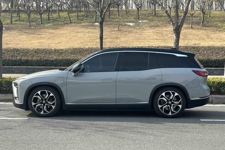 Used Nio ES8 2020 415 km Signature Edition 6-Seater Version
