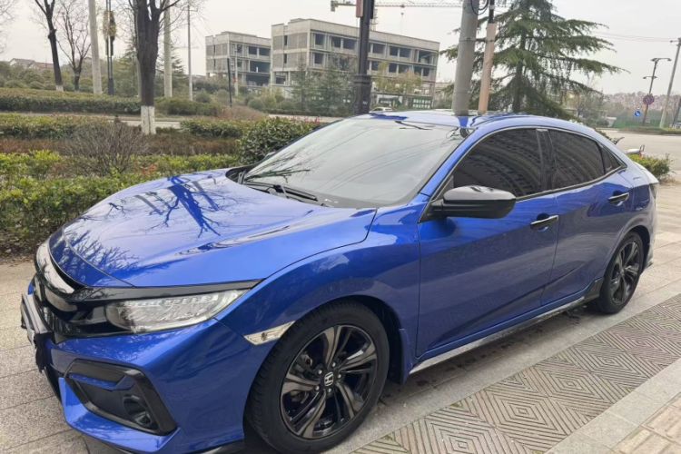 Used Honda Civic 2021 HATCHBACK 220TURBO CVT Trendy Cool Edition
