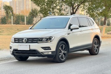 Used Volkswagen Tiguan L 2019 Updated Version 330TSI Automatic Two-Wheel Drive Panoramic Comfort Edition China VI Standard