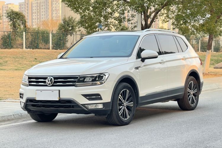 Used Volkswagen Tiguan L 2019 Updated Version 330TSI Automatic Two-Wheel Drive Panoramic Comfort Edition China VI Standard
