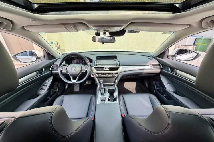 Used Honda Accord 2018 260TURBO Luxury Edition China VI
