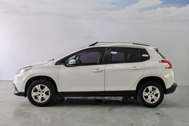 Used Peugeot 2008 2015 1.6L Automatic Playcool Edition
