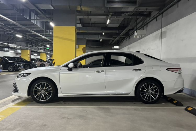 Used Toyota Camry 2023 2.5G Luxury Edition
