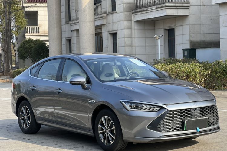 Used BYD Qin PLUS 2024 HONOR Edition DM-i 55KM Leading Model