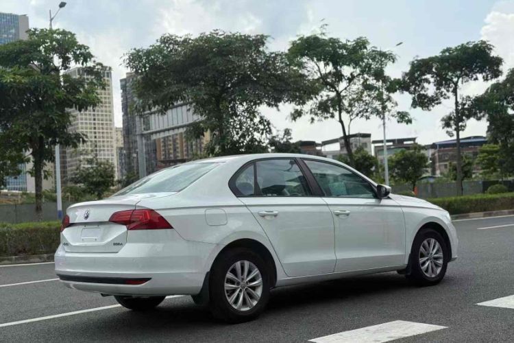 Used Volkswagen Bora 2016 1.6L Automatic Fashion Model
