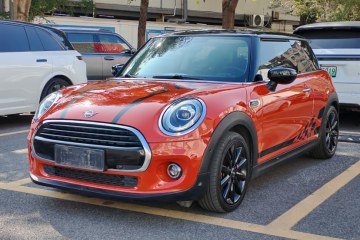 Used MINI MINI 2021 1.5T COOPER Artist