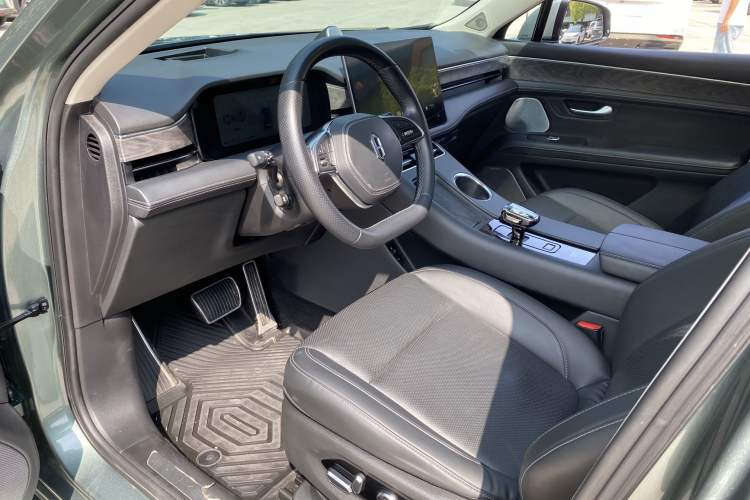 Used Hima AITO M5 2022 Extended-Range Four-Wheel Drive Performance Version
