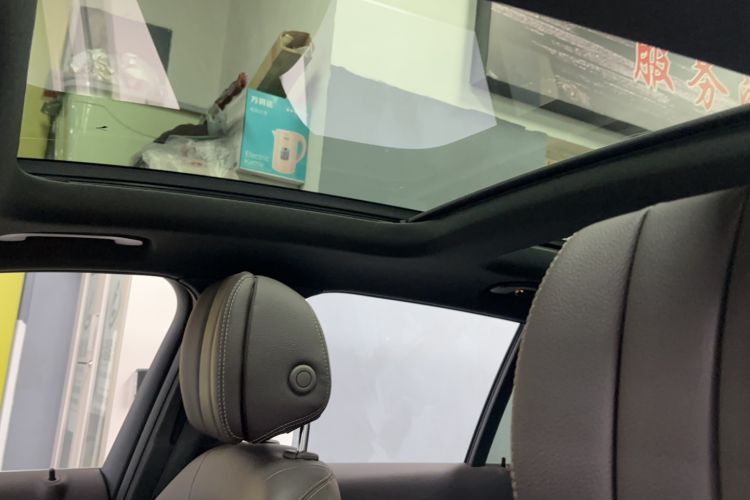 Used Mercedes-Benz GLC 2018 Refreshed GLC 300 4MATIC Dynamic Edition
