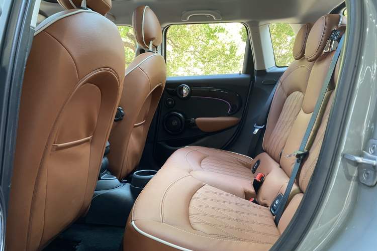 Used  MINI 2022 2.0T COOPER S Artist Five-Door Edition
