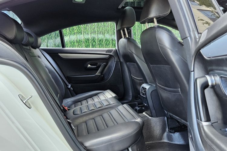 Used Volkswagen FAW-Volkswagen CC 2016 1.8TSI Prestige Model