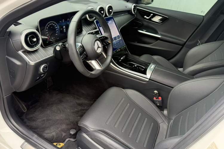 Used Mercedes-Benz C-Class 2023 Second Facelift C 260 L Sport Edition
