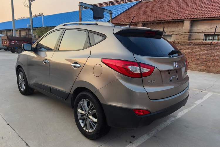 Used Hyundai ix35 2013 2.0L Automatic Two-Wheel Drive Smart GLS China V Standard
