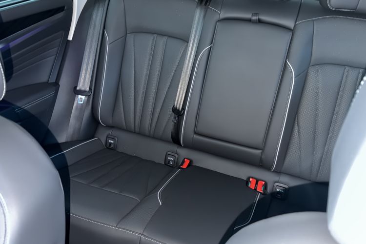 Used Volkswagen Passat 2024 380TSI Starry Luxury Edition
