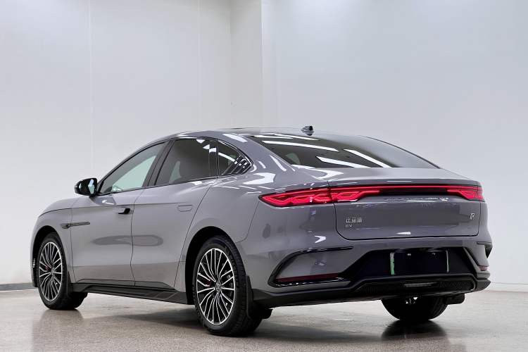 Used BYD Han 2025 EV with 701 km of Laser Radar-Enabled Intelligent Driving
