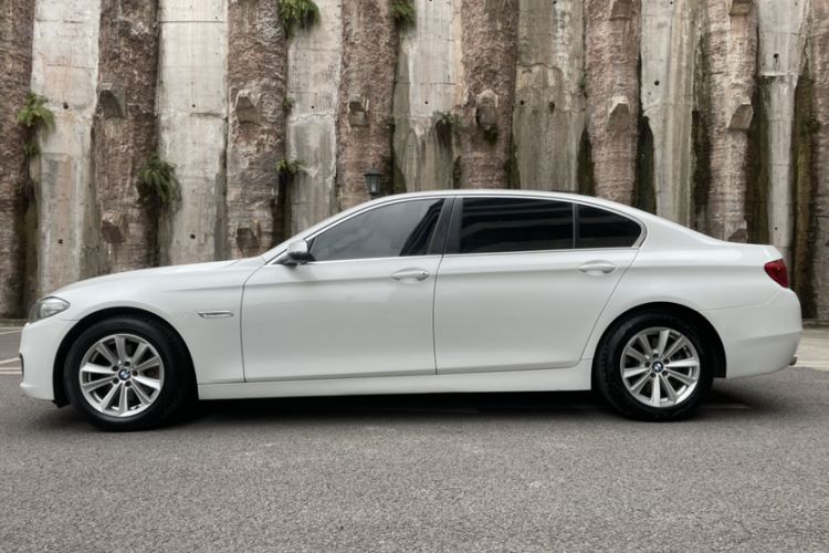 Used BMW 5 Series 2014 520Li Elegant Model