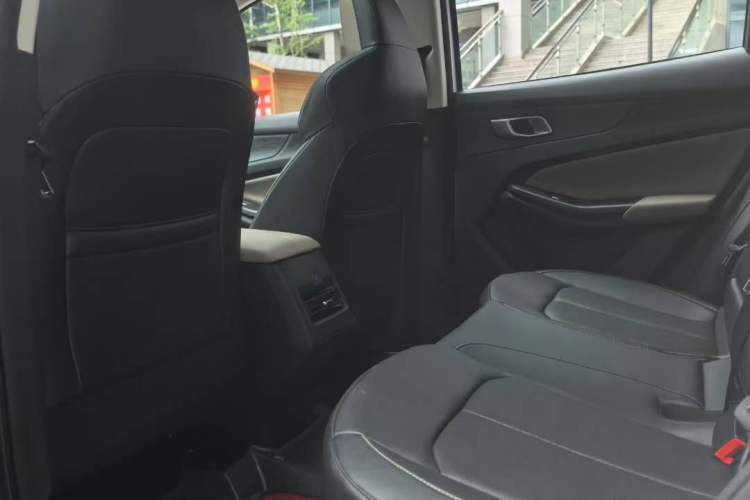 Used Changan CS55PLUS 2023 2nd Generation 1.5T DCT Light-Year Edition
