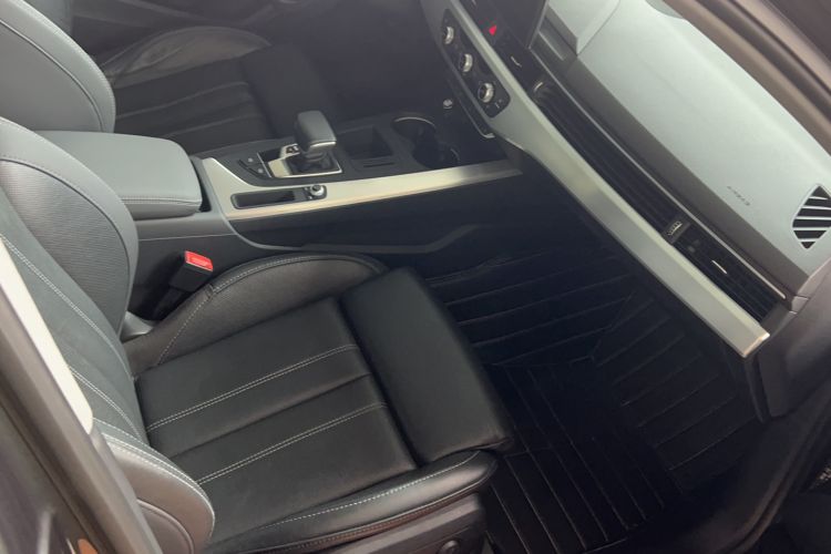 Used Audi A4L 2022 40 TFSI Fashion Dynamic Model
