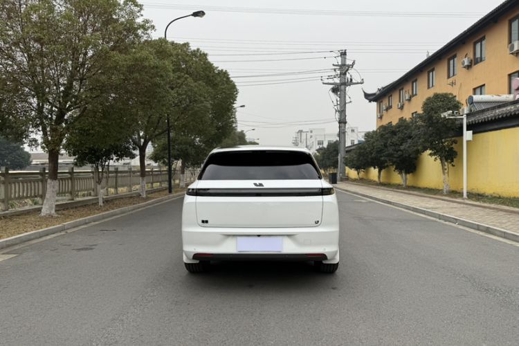 Used Li Auto L7 2023 Air model