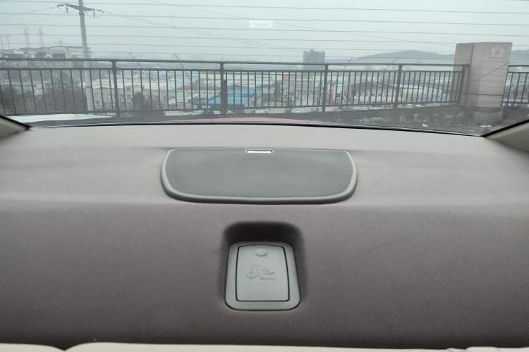 Used Cadillac XTS 2014 28T Comfort Version
