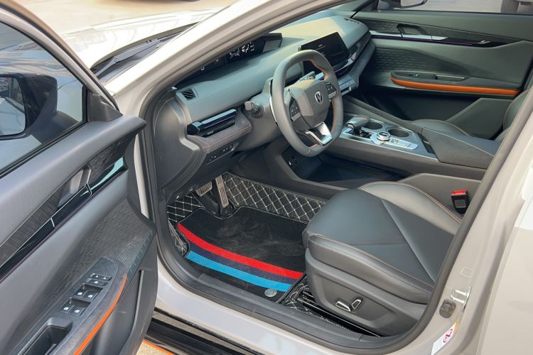 Used Changan UNI-V 2022 1.5T Sport Edition