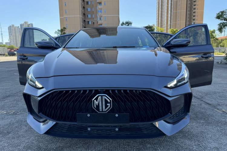 Used MG 5 2021 Revised Version 180 DVVT CVT Youth Luxury Edition
