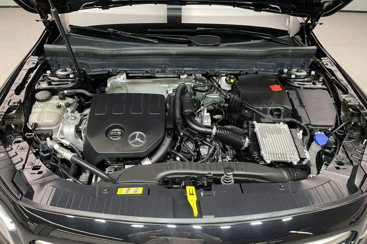 Used Mercedes-Benz GLB 2024-Year Restyled GLB 200 Dynamic Edition
