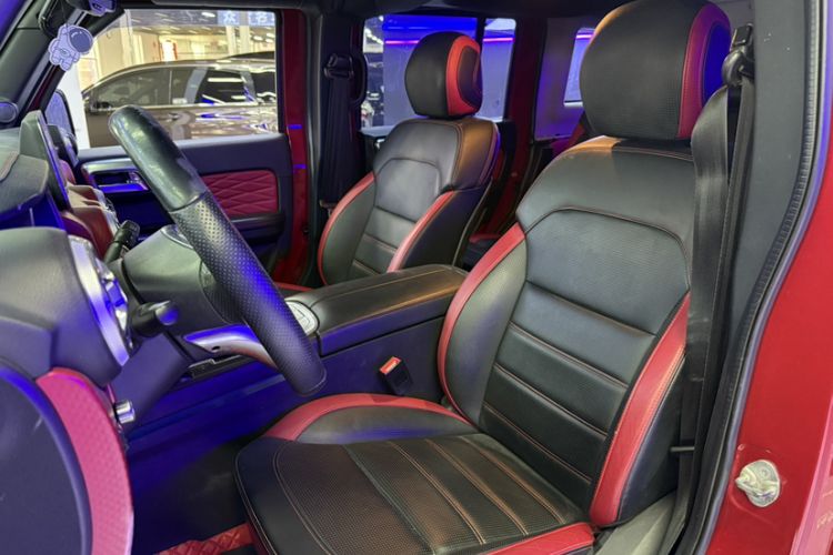 Used Beijing Auto BJ40 2018 PLUS 2.3T Automatic Four-Wheel Drive Flagship Version China V Emission Standard
