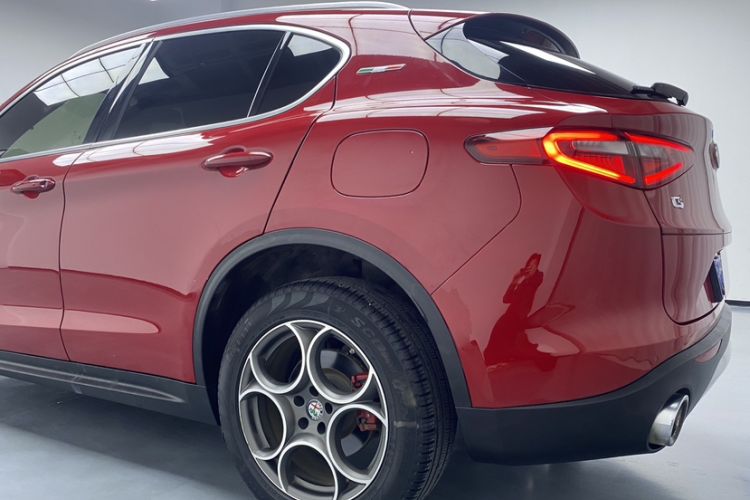 Used Alfa Romeo Stelvio 2020 2.0T 280HP Luxury Sports Edition