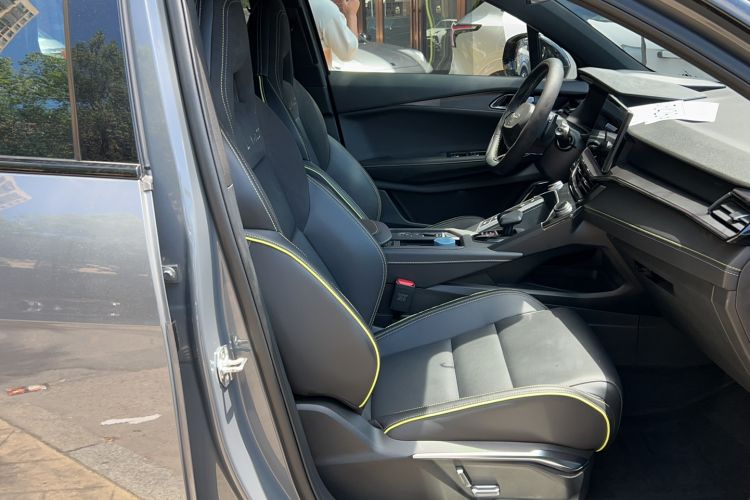 Used Lynk & Co 06 2023 Remix 1.5T Dynamic Halo
