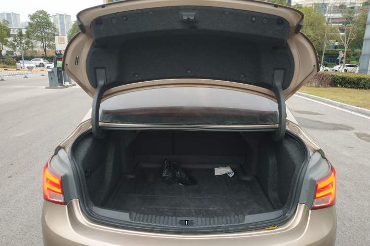 Used Buick Verano 2018 Sedan 15S Automatic Leading Model