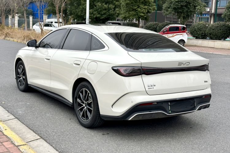 Used BYD Seal 06 New Energy 2024 DM-i 120KM Prestige Model
